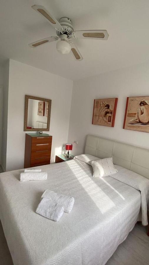 Con Encanto En Residencial Con Piscina Apartament *